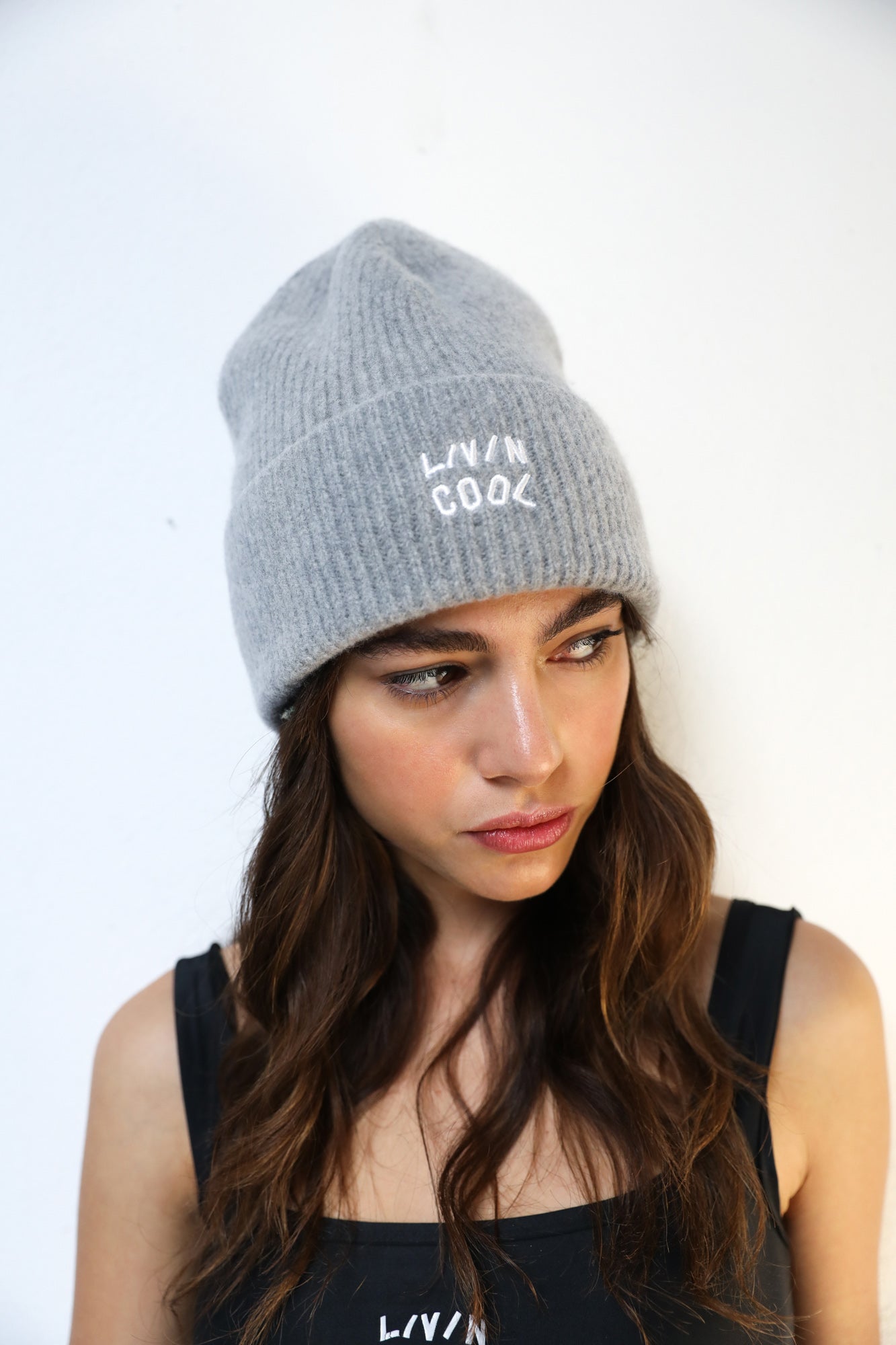 WAVY LOGO BEANIE HEATHER GREY