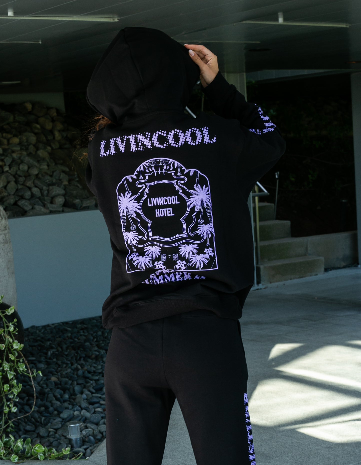 HOTEL HOODIE BLACK